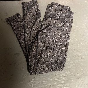 Balance (Vitality) leggings size L